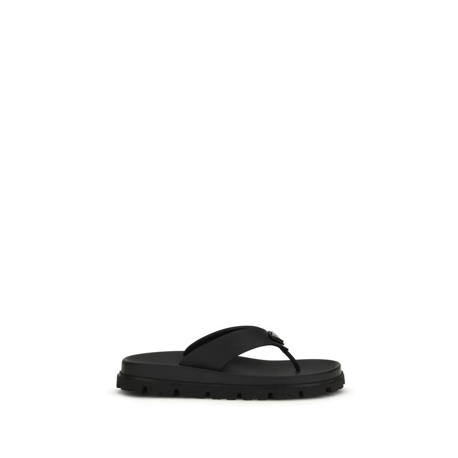 Black Rubber Flip-Flop Sandals