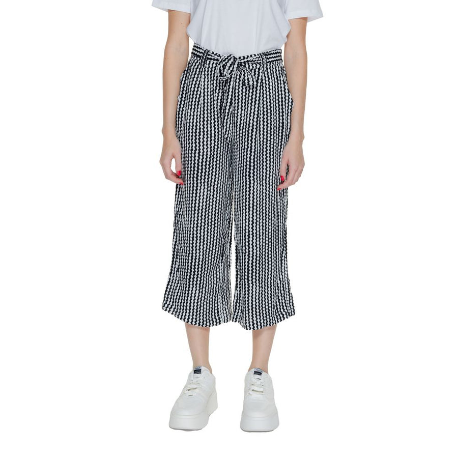 Black Viscose Cropped Pants
