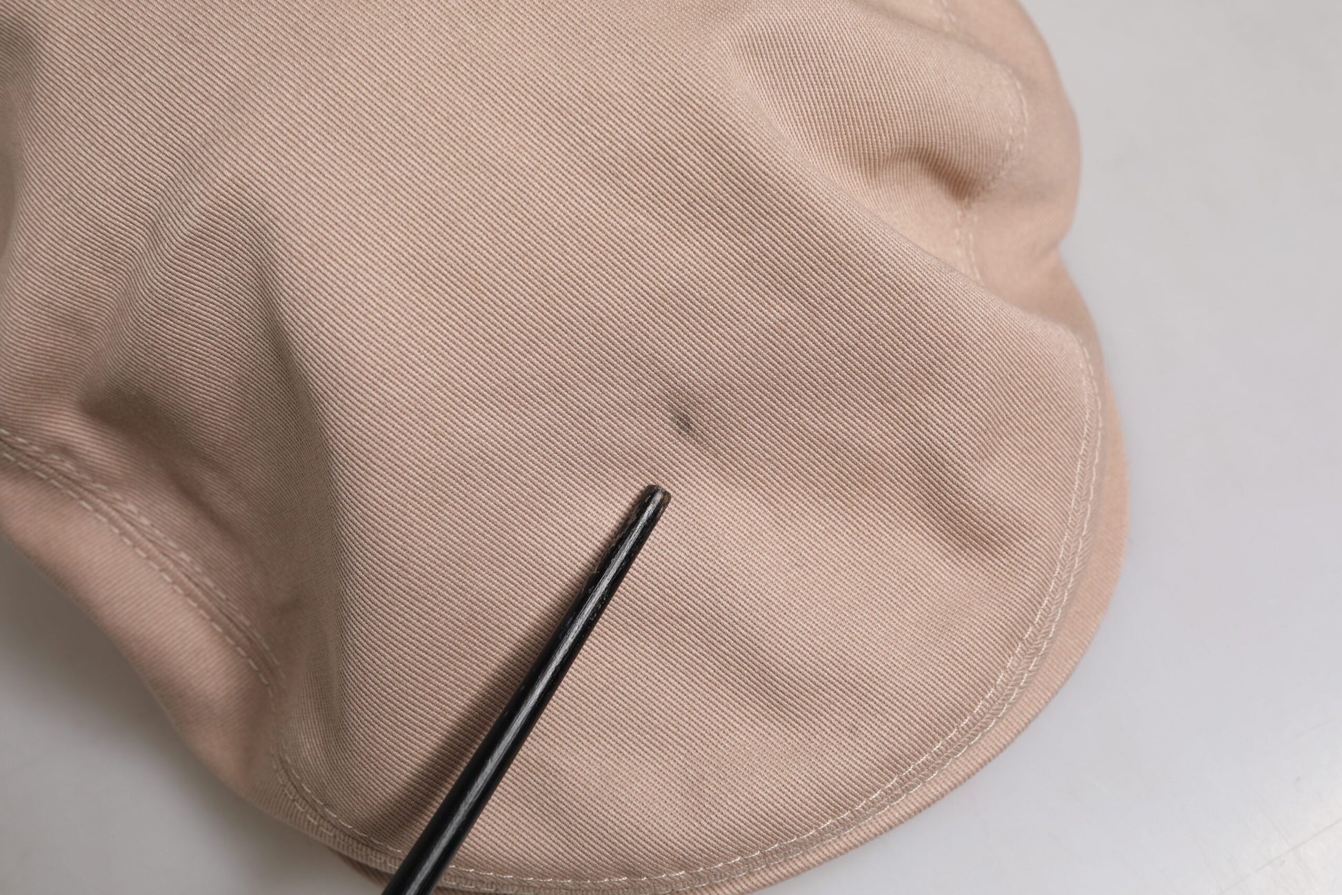 Beige Cotton Newsboy Capello Cabbie Hat