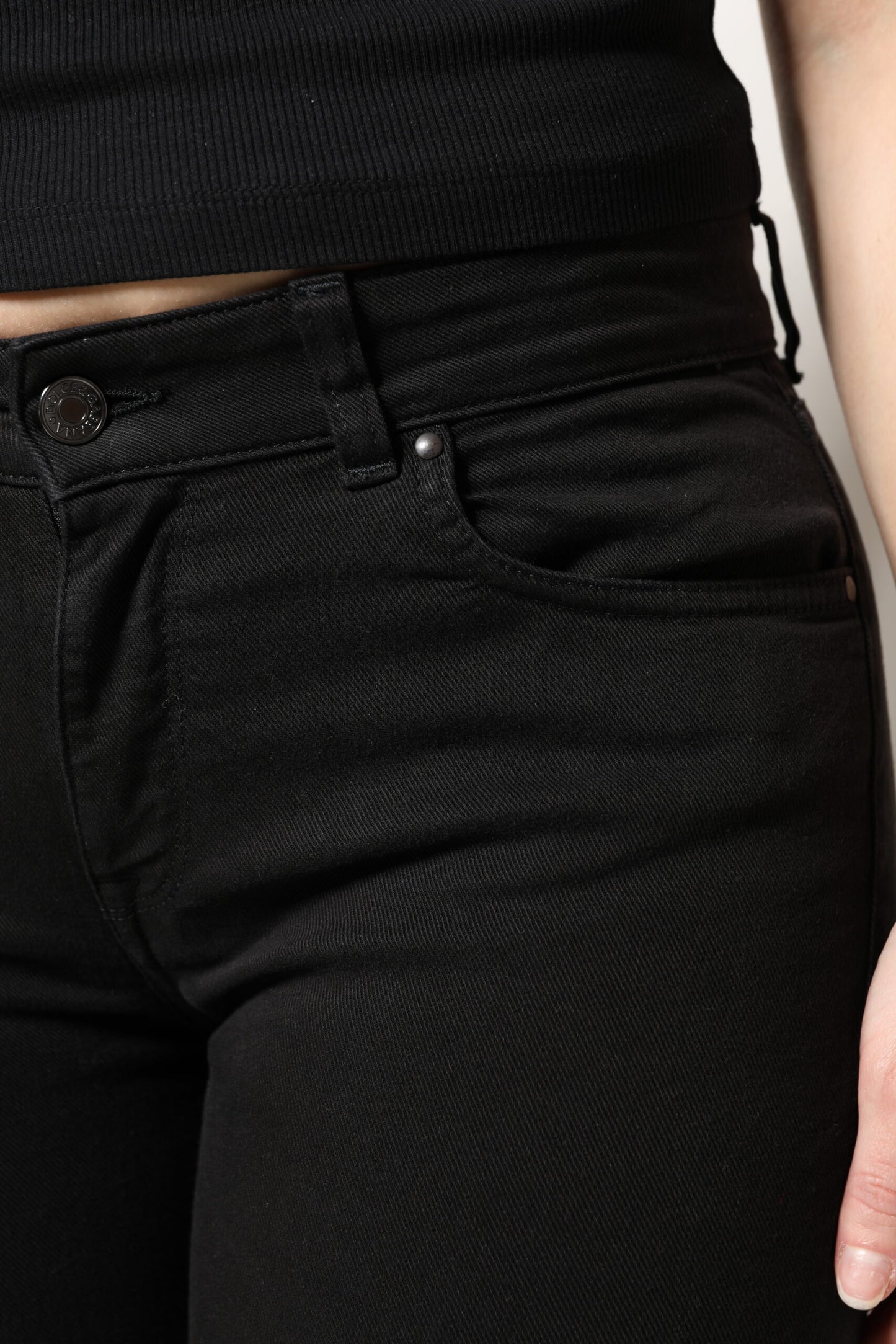 Black Cotton Mid Waisted Skinny Denim Jeans