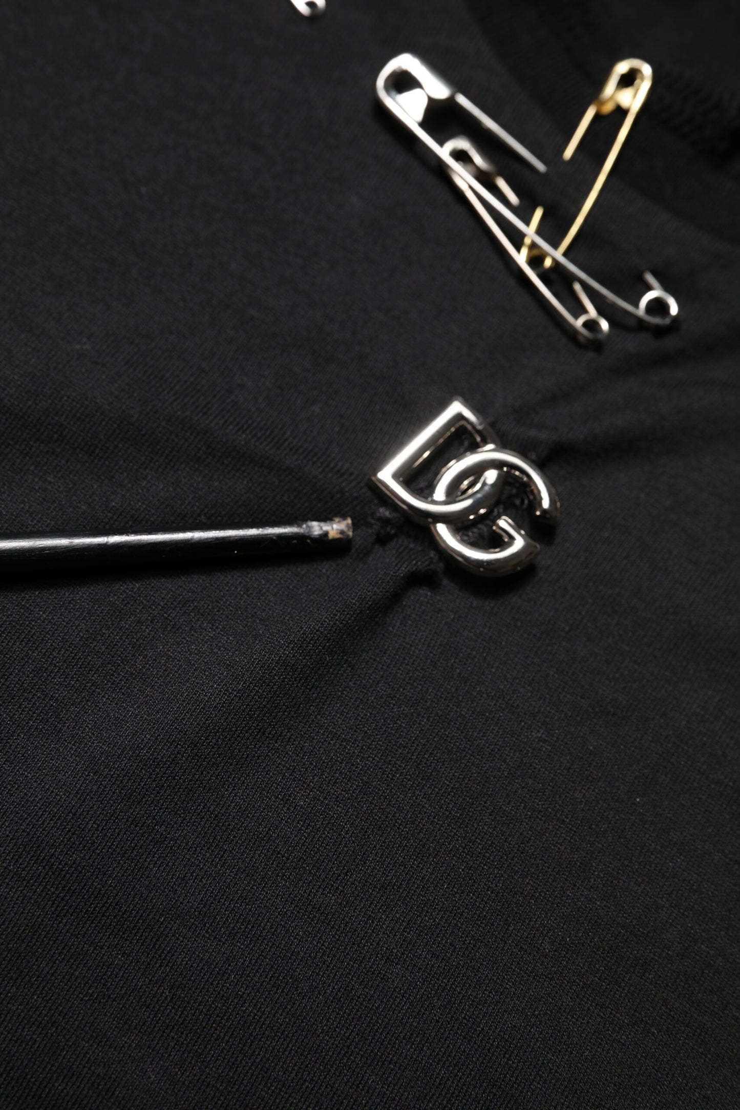 Black Logo Embellish Short Sleeves T-shirt