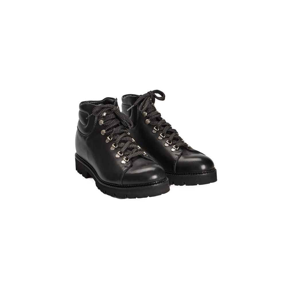 Black Calfskin Boot