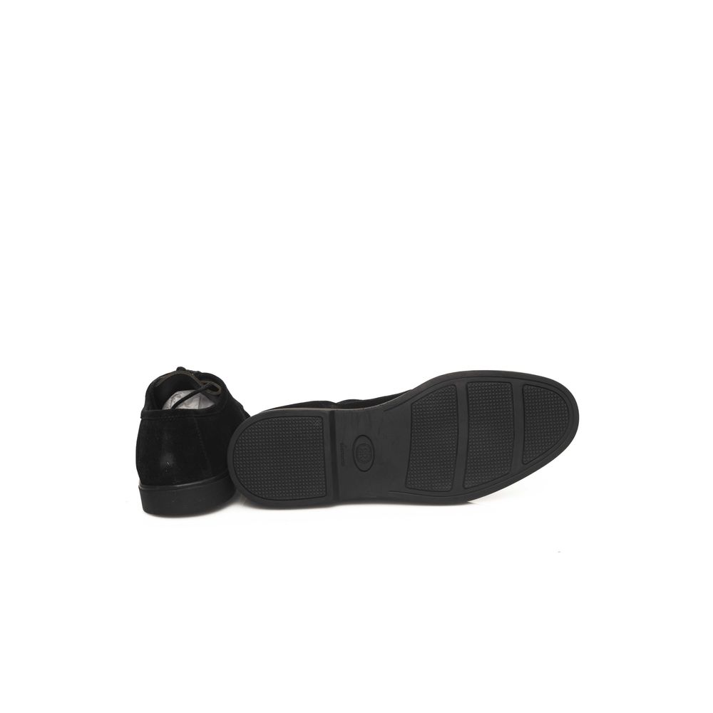 Black Cowhide Men Derby Shoe