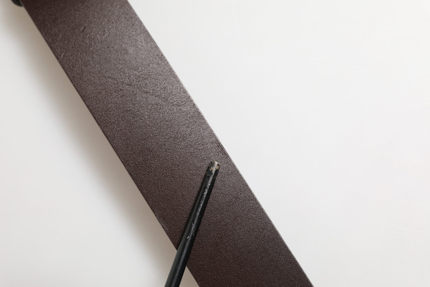 Brown Leather Baroque DG Gold Buckle Men Belt