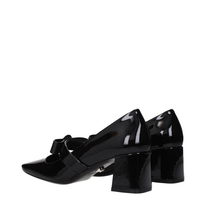 Black Leather Mid Heel Pumps