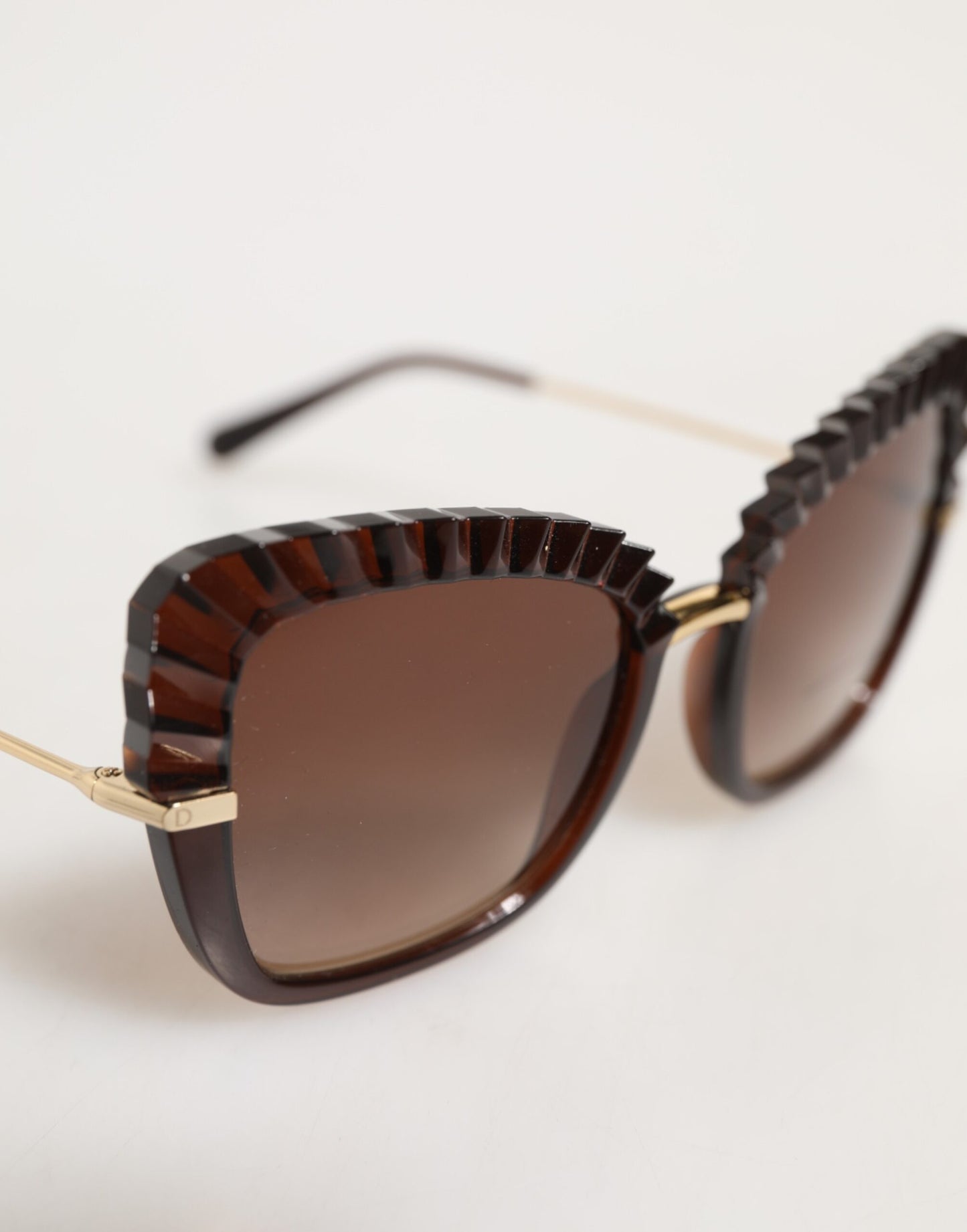 DG6131 Plissé Brown Butterfly Square Shades Sunglasses