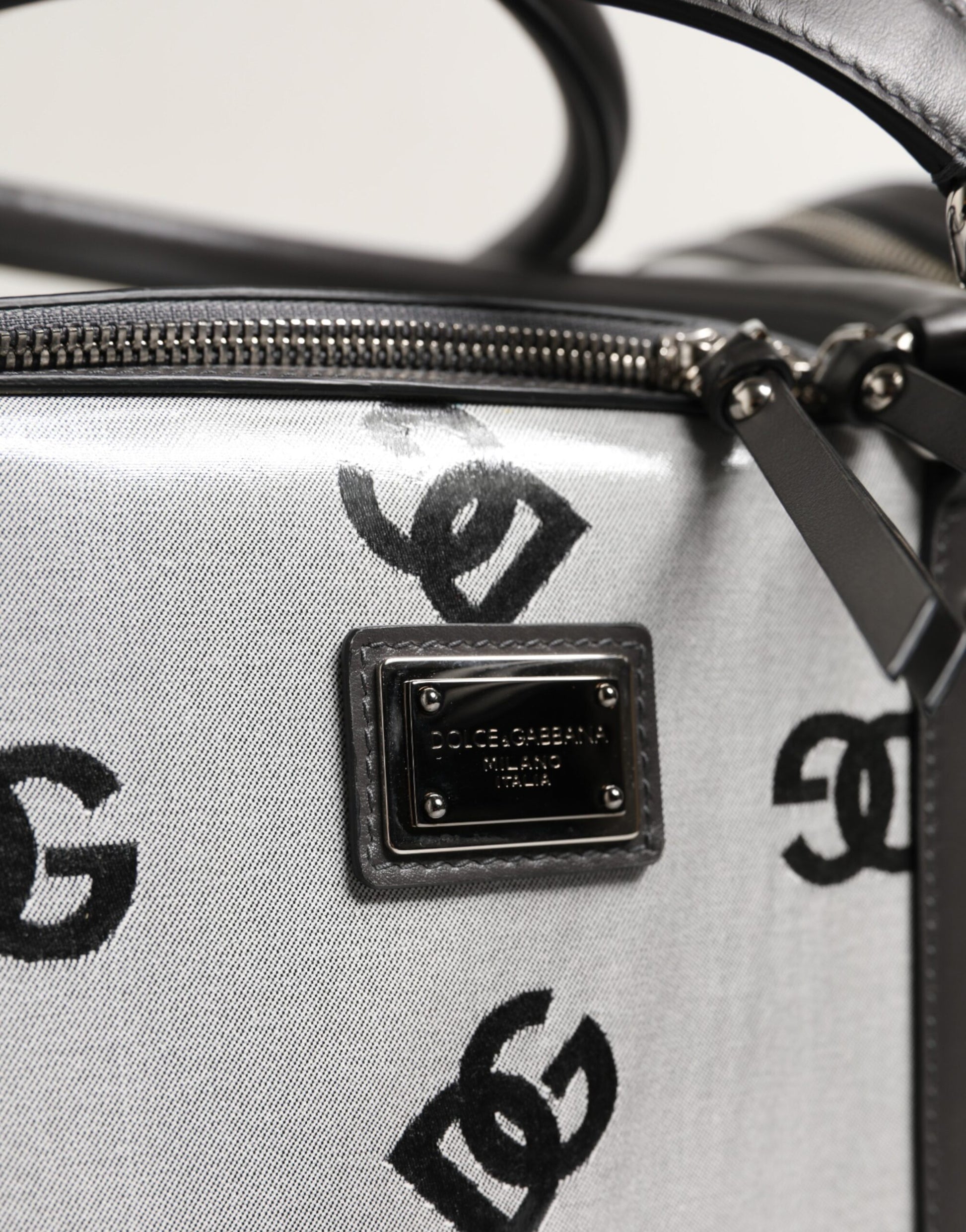 White DG Logo Pet Carrier Logo Plaque Top Handle Bag