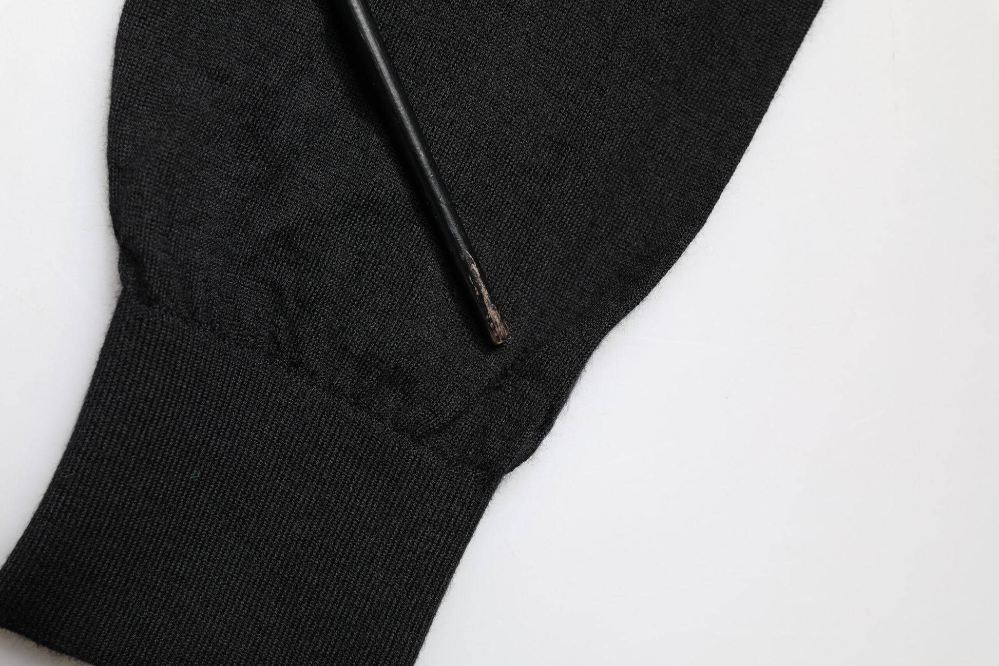 Black Cashmere V-Neck Men Pullover Sweater